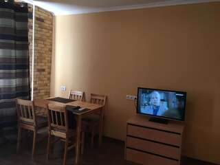 Апартаменты Апортаменты в центре А Поля22 Днепр Апартаменты с 2 спальнями-24